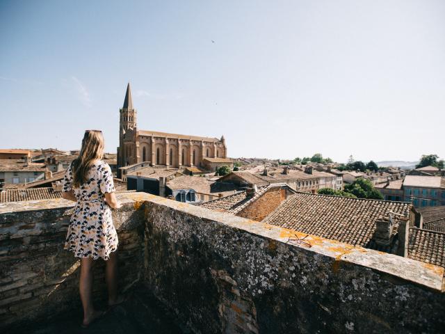 Vue de l'église de Beaumont de Lomagne